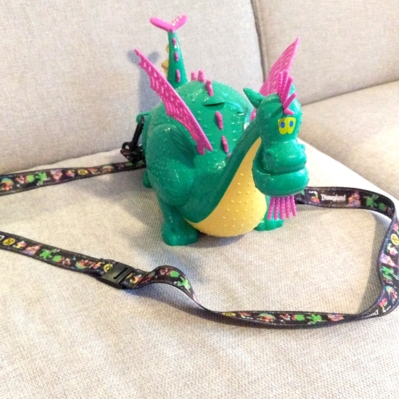 Disney Parks Light Up Dragon Popcorn Buckets - Picture 2 of 10